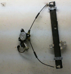 Leve vitre electrique avant droit CHEVROLET MATIZ 2