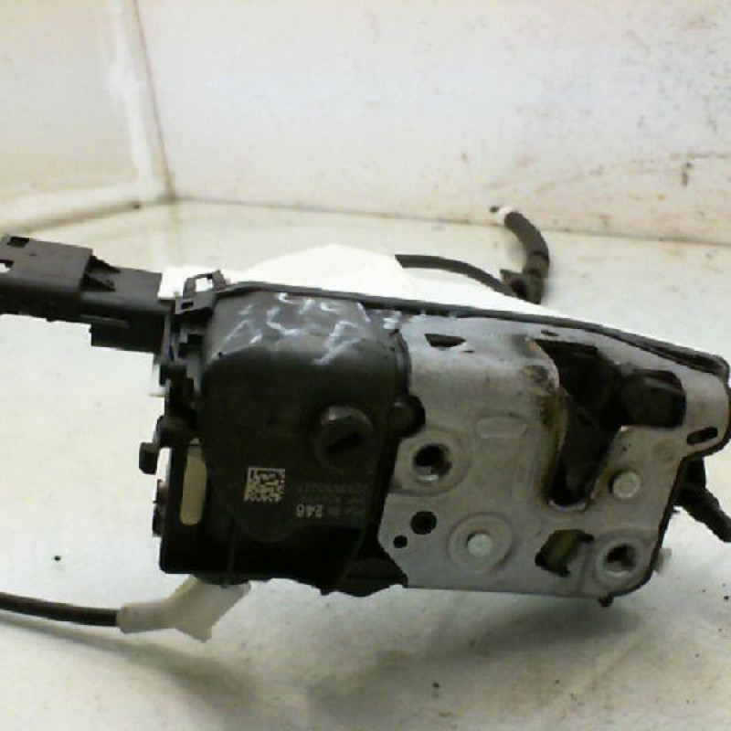 Serrure avant droit CITROEN C3 2