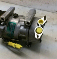 Compresseur clim CITROEN XSARA PICASSO Photo n°6