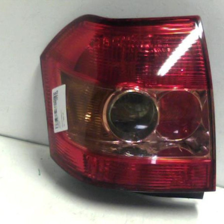 Feu arriere principal droit (feux) TOYOTA COROLLA 10 Photo n°1