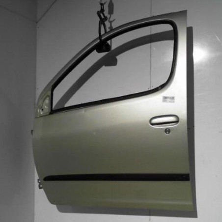 Porte avant gauche TOYOTA YARIS VERSO Photo n°1