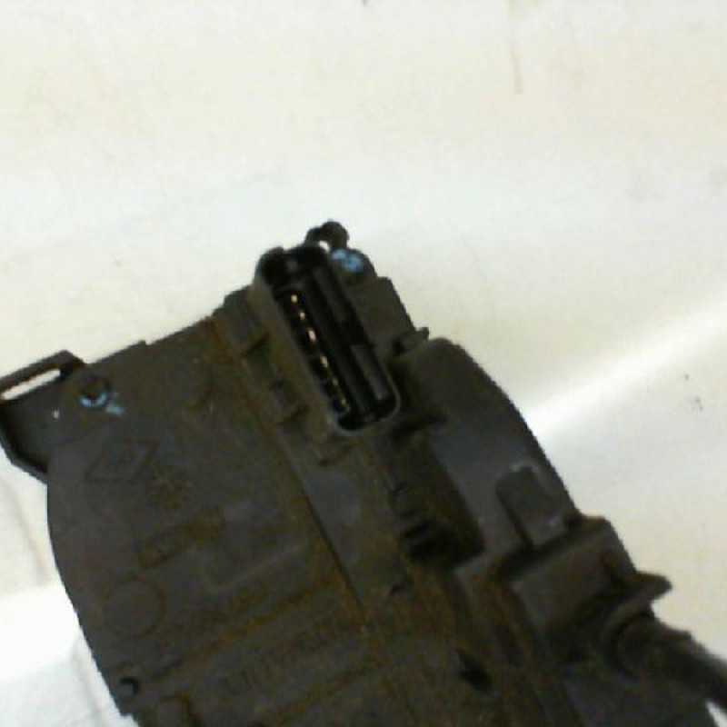 Serrure arriere gauche RENAULT SCENIC 3