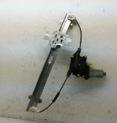 Leve vitre electrique arriere gauche KIA RIO 2 Photo n°4