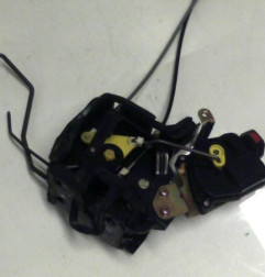 Serrure avant gauche KIA RIO 2