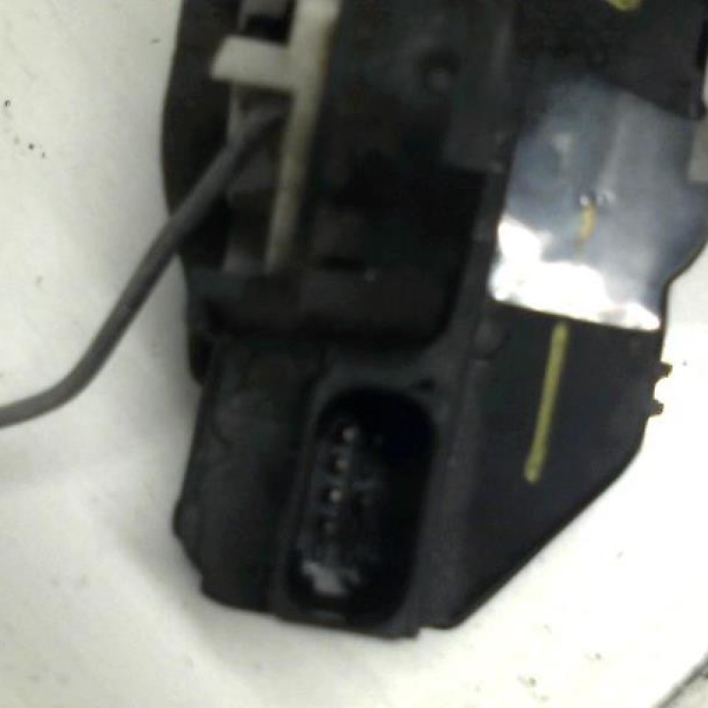 Serrure arriere droit OPEL ASTRA J