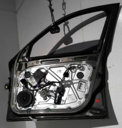 Porte avant droit ALFA ROMEO 159 Photo n°1