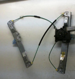 Leve vitre electrique avant gauche OPEL CORSA D Photo n°4