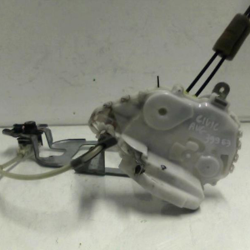 Serrure avant gauche HONDA CIVIC 8