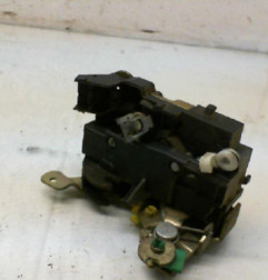 Serrure avant droit OPEL MOVANO A Photo n°1