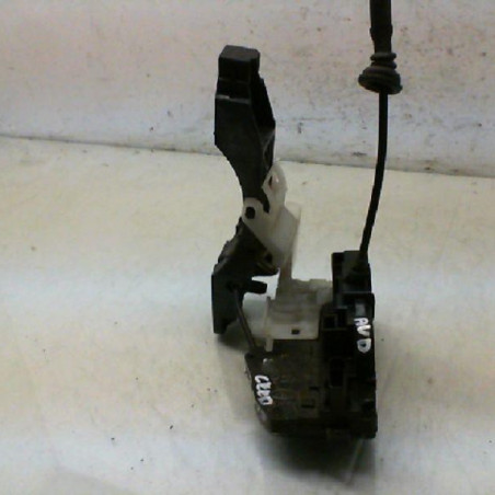 Serrure avant droit KIA CEE-D 1