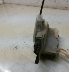 Serrure arriere gauche PEUGEOT 508 1 SW Photo n°1