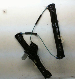 Leve vitre electrique avant droit BMW SERIE 1 F20 Photo n°1
