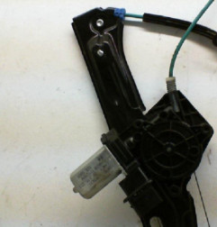 Leve vitre electrique avant droit BMW SERIE 1 F20