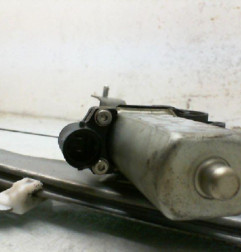 Leve vitre electrique avant droit DACIA SANDERO 1 Photo n°3