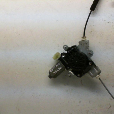 Leve vitre electrique avant droit HYUNDAI GETZ Photo n°1
