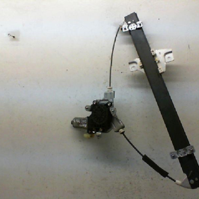 Leve vitre electrique avant gauche HYUNDAI GETZ