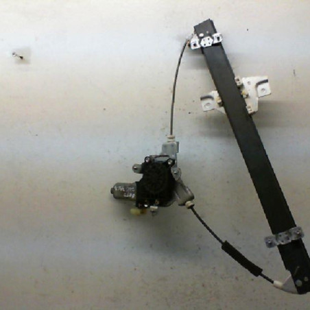 Leve vitre electrique avant gauche HYUNDAI GETZ Photo n°1