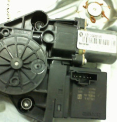 Leve vitre electrique arriere droit RENAULT SCENIC 3 Photo n°6