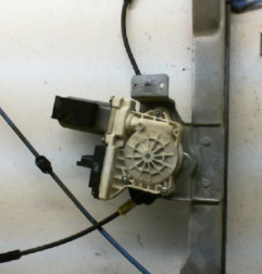 Leve vitre electrique avant droit CITROEN C2 Photo n°5