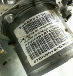 Bloc ABS (freins anti-blocage) PEUGEOT 3008 1 Photo n°6