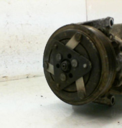 Compresseur clim PEUGEOT 307 Photo n°6