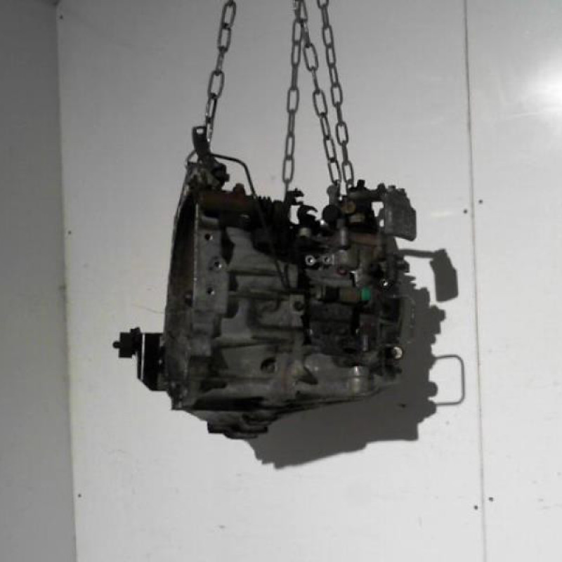 Boite de vitesses TOYOTA AVENSIS 2