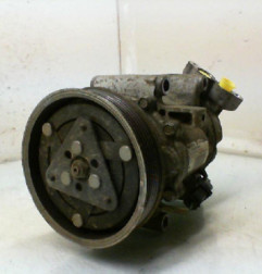 Compresseur clim MERCEDES CITAN 1 415 Photo n°3