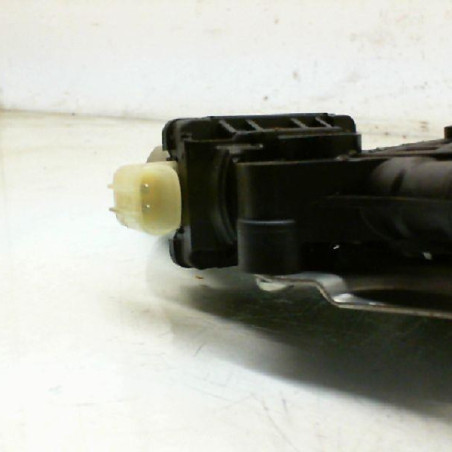 Leve vitre electrique avant droit NISSAN MICRA 4 Photo n°1