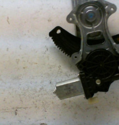 Leve vitre electrique avant droit NISSAN MICRA 4