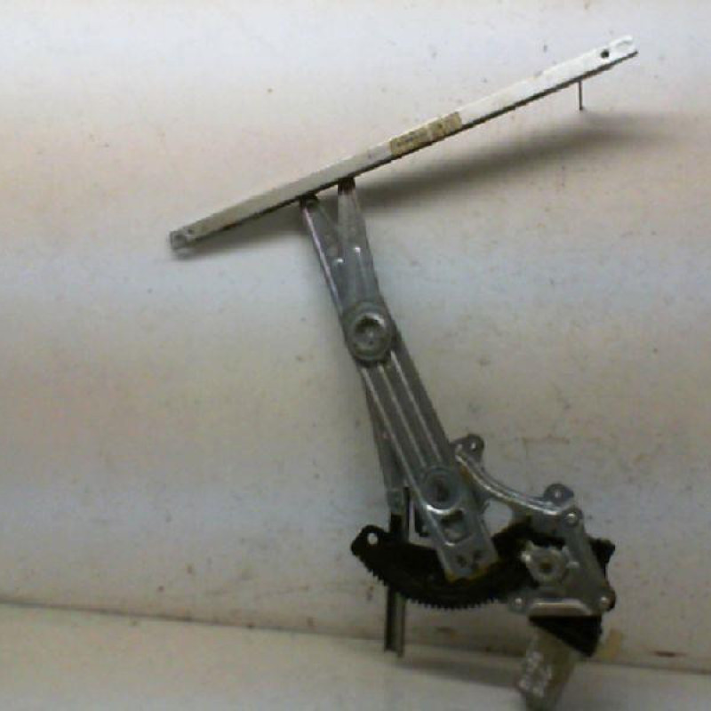 Leve vitre electrique avant gauche NISSAN MICRA 4