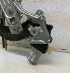 Leve vitre electrique avant gauche NISSAN MICRA 4 Photo n°5