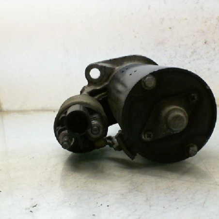 Demarreur VOLKSWAGEN PASSAT 5 Photo n°1