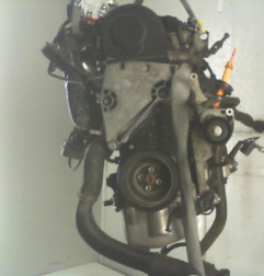 Moteur SKODA ROOMSTER Photo n°7