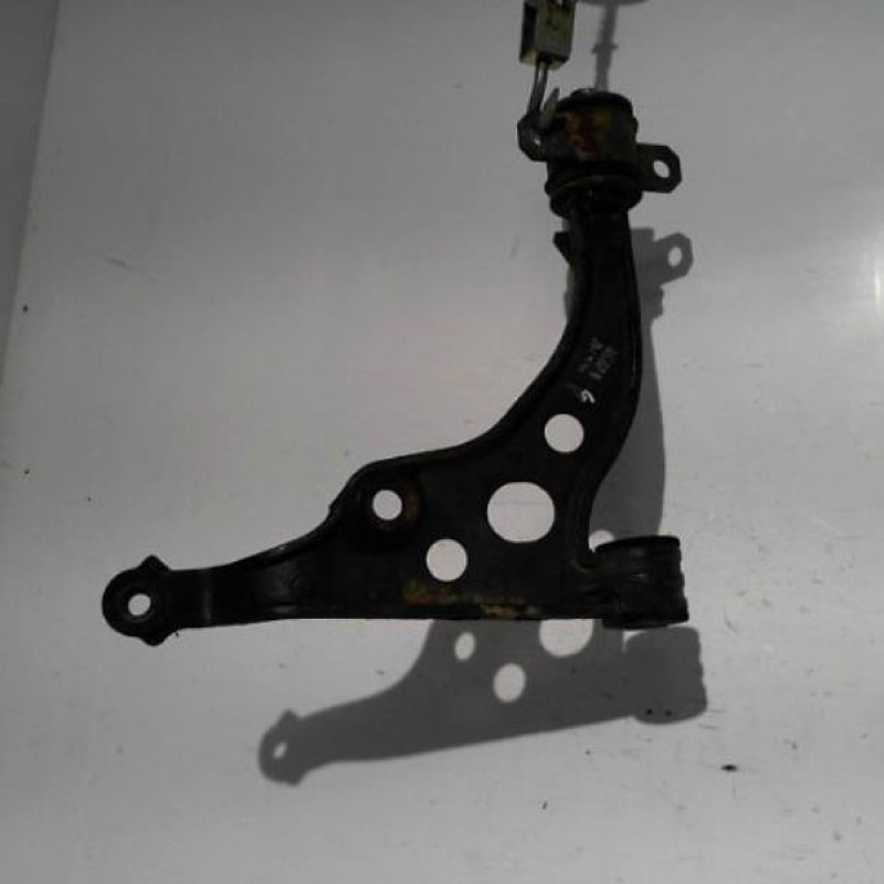 Triangle avant gauche PEUGEOT BOXER 1