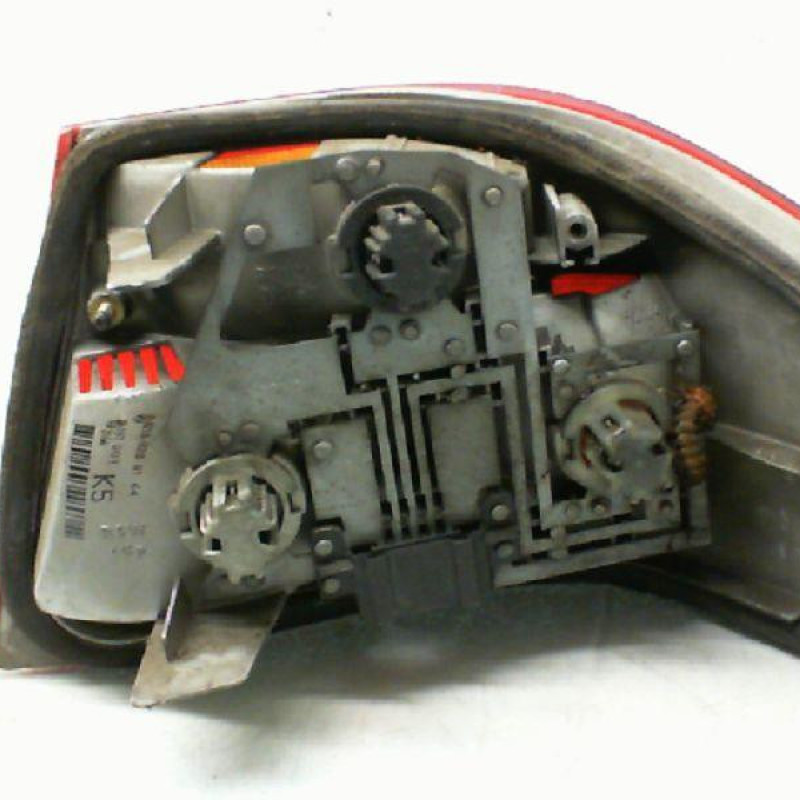 Feu arriere principal gauche (feux) MERCEDES CLASSE E 210