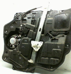 Leve vitre electrique avant gauche MAZDA 5 1 Photo n°1