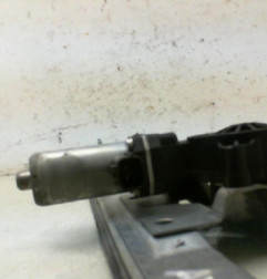 Leve vitre electrique avant gauche RENAULT CLIO 4 Photo n°6