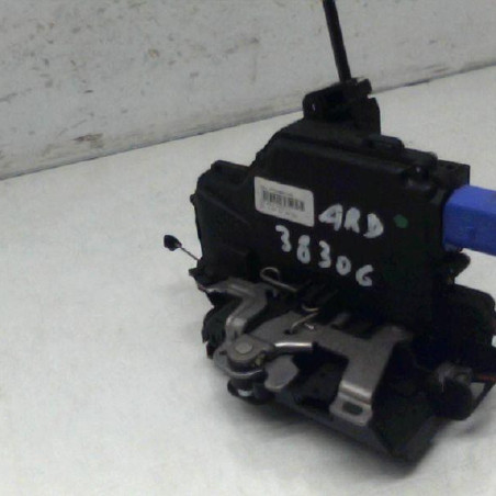 Serrure arriere droit SKODA FABIA 2