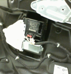 Leve vitre electrique avant droit VOLKSWAGEN PASSAT 5 Photo n°6