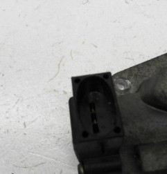 Boitier papillon FORD FIESTA 4 Photo n°3