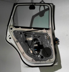 Porte arriere gauche VOLKSWAGEN POLO 4 Photo n°6