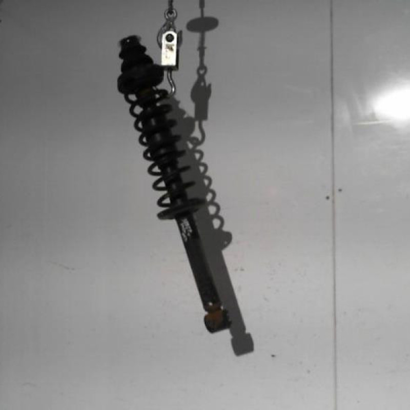 Amortisseur arriere droit VOLKSWAGEN POLO 3