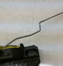 Serrure avant gauche OPEL ASTRA J Photo n°3