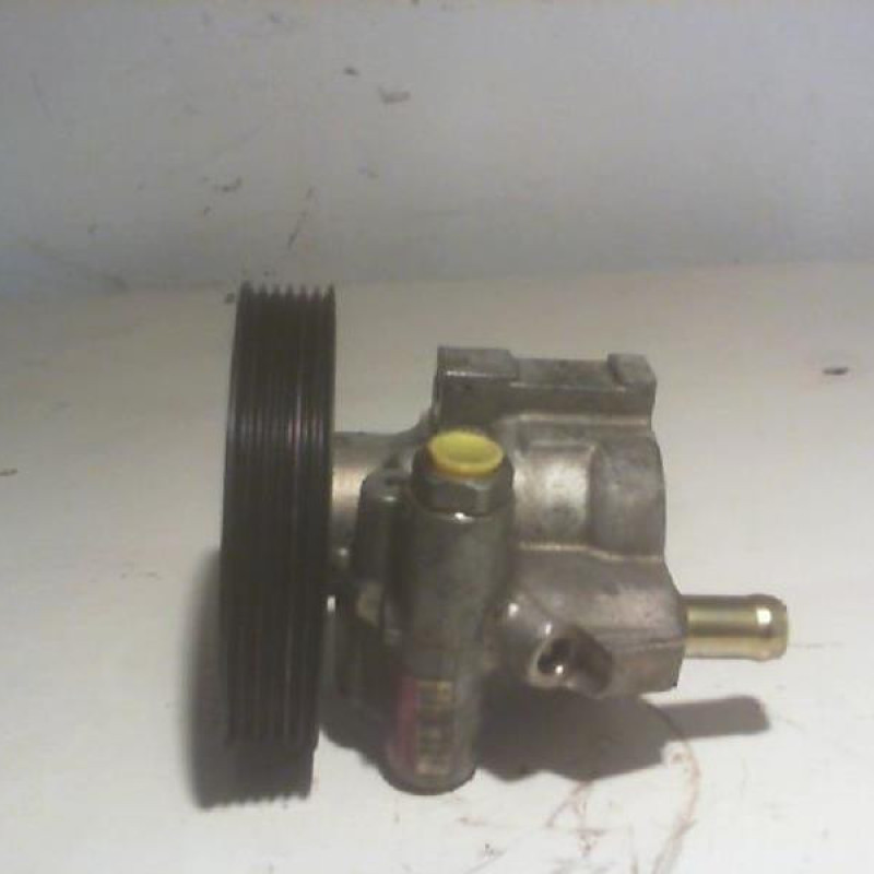 Pompe de direction RENAULT LAGUNA 2