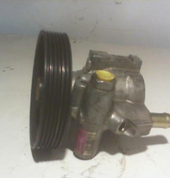 Pompe de direction RENAULT LAGUNA 2