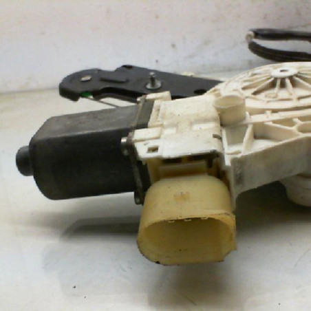 Leve vitre electrique avant gauche BMW SERIE 1 E87 Photo n°1