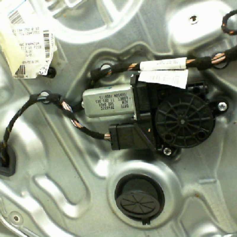 Leve vitre electrique arriere gauche FIAT CROMA 2