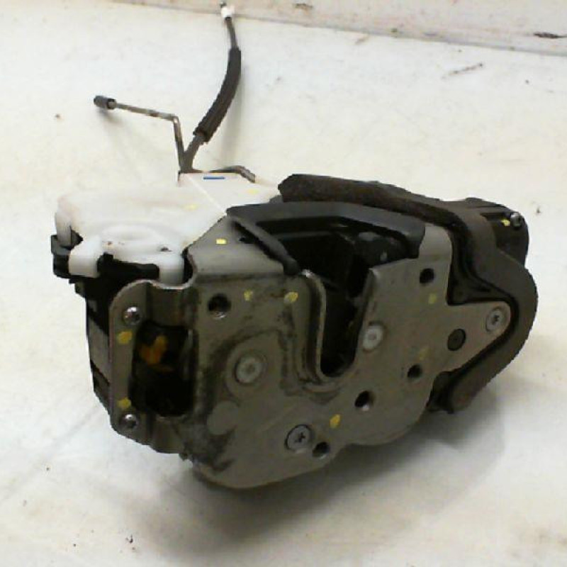 Serrure avant droit OPEL ASTRA J