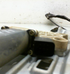 Leve vitre electrique avant droit MERCEDES CLASSE C 203 COUPE SPORT Photo n°3