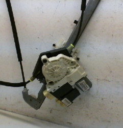 Leve vitre electrique avant droit PEUGEOT 807